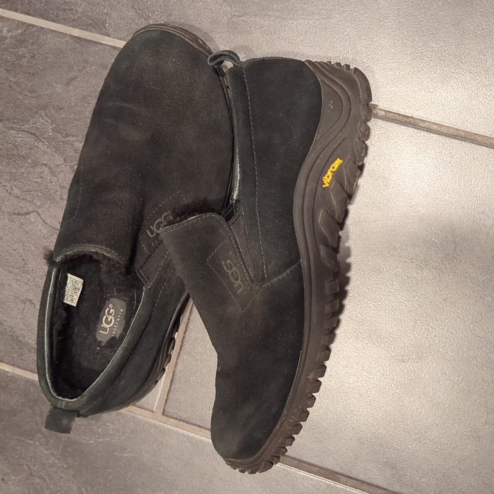 UGG Sheepskin Slide On Black Suede Shoes Size 12 - Picture 6 of 8